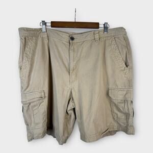 Columbia Men size 42 10 inch inseam Brownsmead II Cargo Short Twill 1390261 Tan
